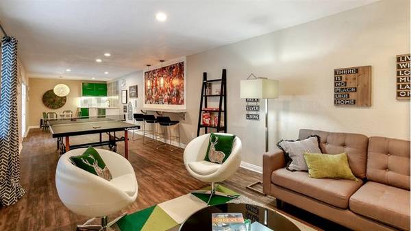 $2,595 / 2br - 950ft2 - Large Living Spaces, Smart Apartment, Air Conditioner (160 W Big Springs Rd, Riverside, CA)64028082786434121