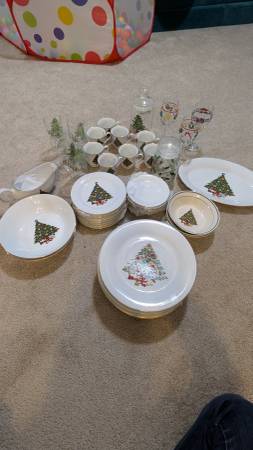 Christmas china 1
