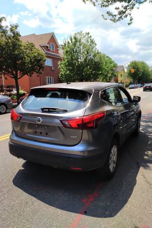 2019 Nissan Rogue AWD 99k con frenado automático/punto ciego - $7,800 (Midwood)63470614170883123