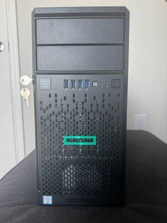 HP Proliant Gen 9 Server | 4TB storage, 16GB ram | Plex/TrueNAS 1