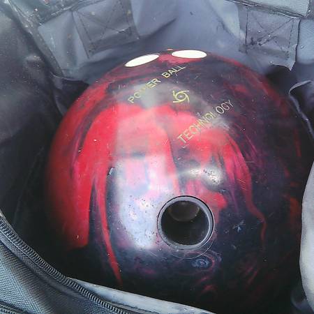 Storm Power technology Bowling Ball + Black 1 Ball Bowling Bag - $25 (Staten island)63471465587203122