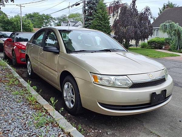 2004 Saturn Ion 2 4dr Sedan - $5495.0063654718195841120