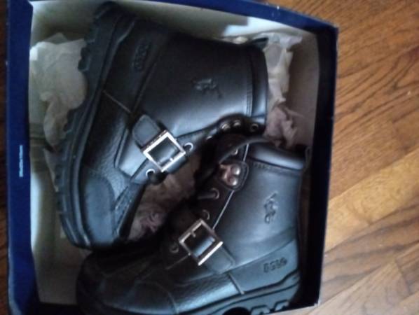 Size kids 11.5C new polo boots 1