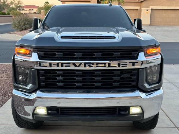 2020 Chevy Silverado HD Crew Cab Duramax 1
