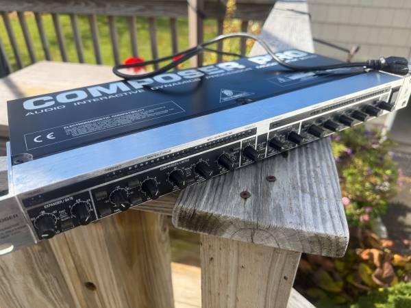 Behringer composer pro 2 channel compressor/gate 1