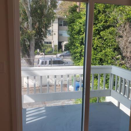 Large remodeled studio 1