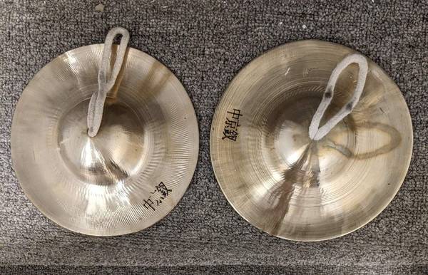 Cymbals (pair) 1