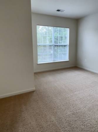 $1,999 / 1br - 842ft2 - Autumn Rent Deal With 2 Months Free - 1 bed, 1 bath @ Ridge (Manassas)64040029142785124