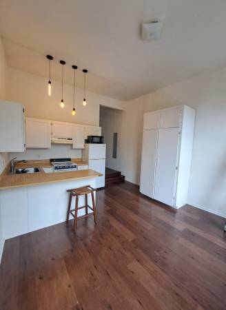 $1,350 / 300ft2 - STUDIO IN THE HEART OF THE GASLAMP QUARTER (San Diego)63775434556929121