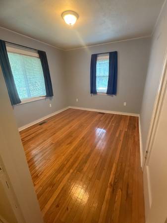 $1200.00 / 2br - Location Location Location63793453017601121