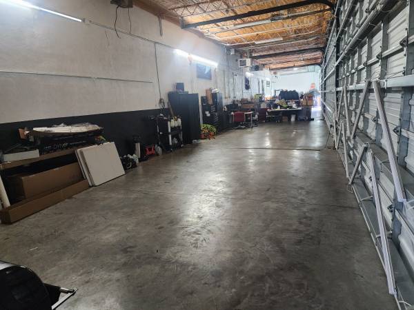 Clear bra and wrap space 1