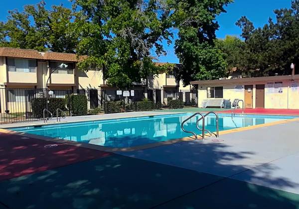 Estudio de $1,325 + 500 de descuento por mudanza. Cocina grande y conveniente, centro de lavandería en el lugar (Sacramento)63228460331779122