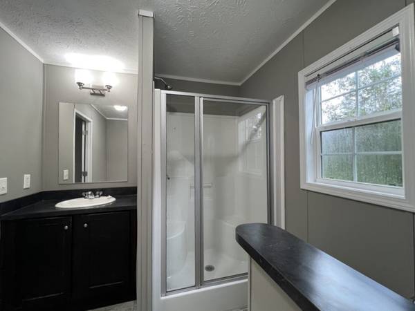 $1,379 / 3br - 1216ft2 - $500 OFF OCTOBER! OPEN HOUSE TODAY! COME CHECK US OUT! (Autumn Forest)64027441554051124