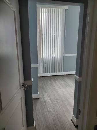 $650.00 / 4br - $650 Room for Rent (Shared Bath) 2838 Washington Blvd63694762978945120