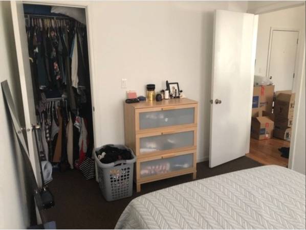 $1,295 Convertible studio with separate sleeping area! (Uptown)63959878106370124