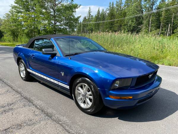 2009 Ford Mustang Convertible V6 Premium - Automatic - 93K Miles - $8,888 (Merrill, NY)63441376385025124
