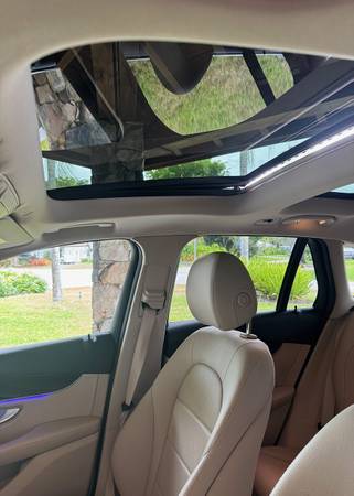 Mercedes Benz GLC 2021 - $29 (Palmetto Bay)63469734501633123