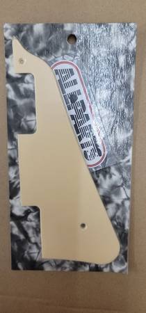 Allparts PG-0800-028 Les Paul Pickguard Cream 1