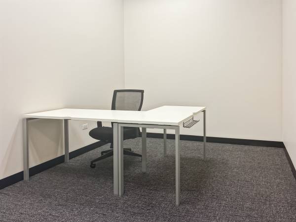 “Work Smarter Outside the Cubicle — Exterior Offices Now 30% Off!” 1