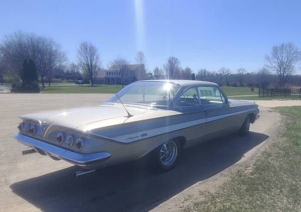 1961 Chevrolet Impala Bubble Top - $59,850 (Naperville)63618869388419123