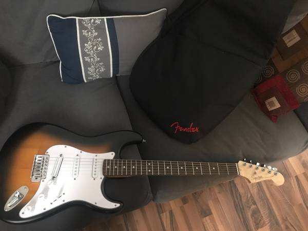 Squier strat 1