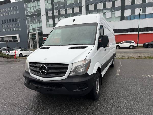 2014 Mercedes-Benz Sprinter 2500 170" Extended High roof - 3.0L V6- Clean Title 1