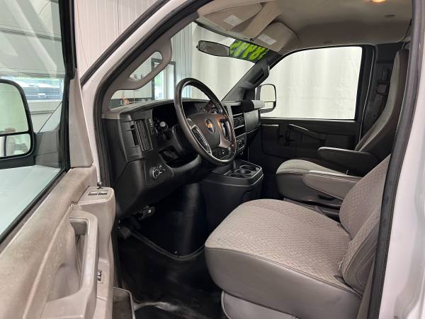 2016 Chevrolet Express 3500 3dr - Photo 7