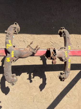 69 ,70 Impala / Caprice (350 Small Block Exhaust  Manifolds) 1