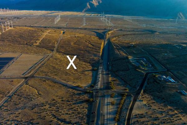 $849,999 / 332363ft2 - 7.63 Ac, Prime Location! Near Hwy 10 & next to Hwy 62, off Dillon rd. (N Palm Springs)63736290032769123