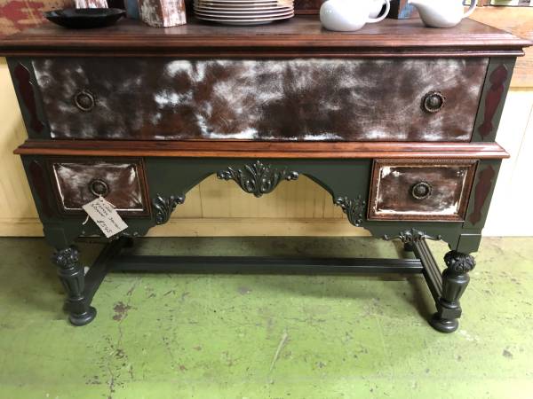 Hand Painted Server 1