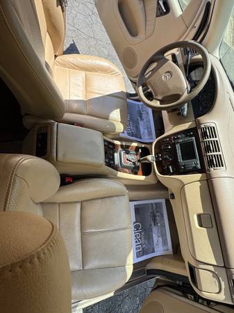 2001 Mercedes Benz ML320 - $5,00063620105681283124