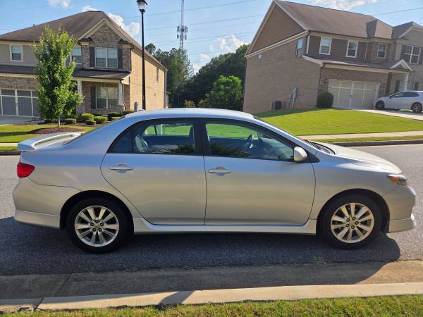 2010 Toyota Corolla S - $4,500 (Duluth)63620450022403123