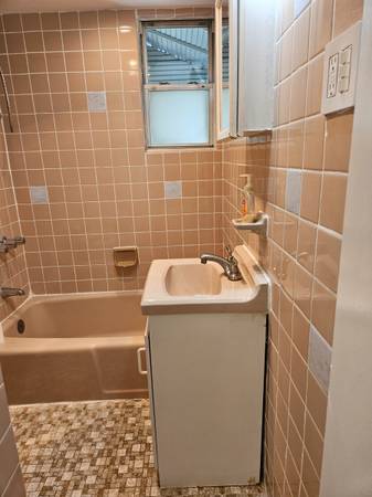 $4,000 / 3br - NICE 3 BEDROOM APARTMENT 4 RENT (ASTORIA)63816602877187122