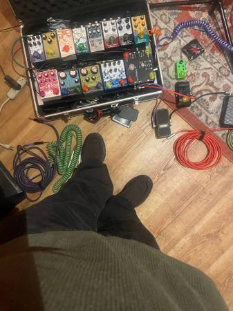 Reggae ska fusion prog skilled lead-rhythm guitarist 1