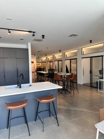 $200 Workspace/Office for Rent (City Park West)63771698619779120