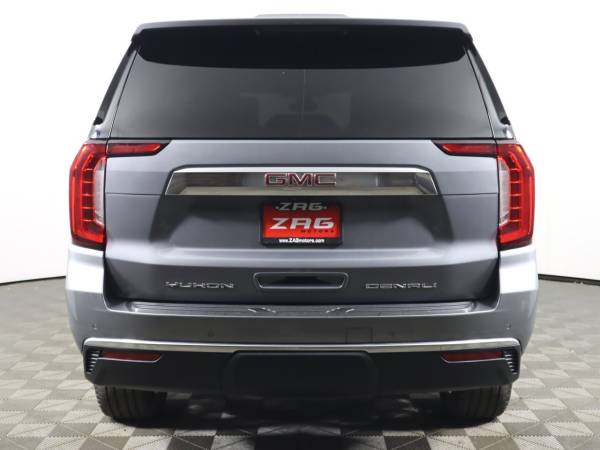 2022 GMC Yukon Denali - $58,995 (_GMC_ _Yukon_ _Sedan_)63470765512193123