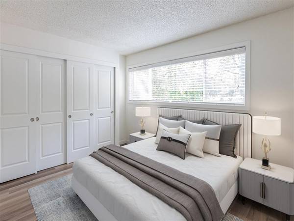 $1,994 / 2br - 1130ft2 - Fire Pit, Washer and Dryer in Every Home, Dishwasher (West Linn)63672671209347120