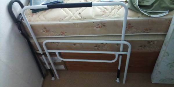 Safety bedside rail 1