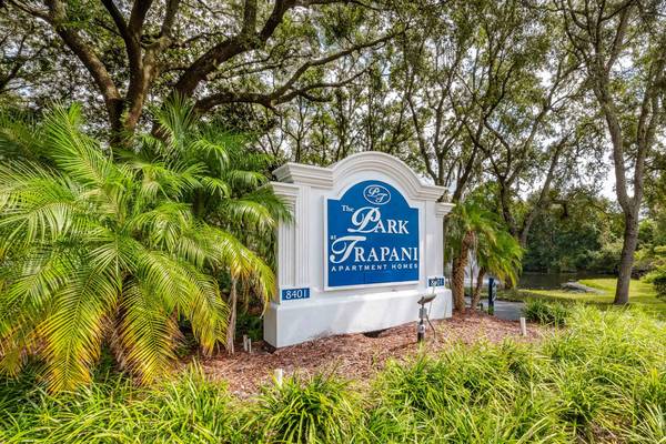$1,829 / 2 habitaciones - 1210 pies² - ¡¡¡¡VISITA Y ASEGURA TUS OFERTAS ESPECIALES NUEVAS!!!! $50 Aplicaciones (8401 Southside Blvd., Jacksonville, FL)64005271856897124