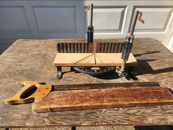 Miter Box with Saw 1