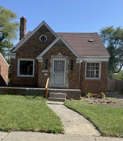 $1,400 / 3br - 11350 STOCKWELL - Nice 3br home east side near Denby - UPDATED INSIDE! (Detroit)64018942629763120
