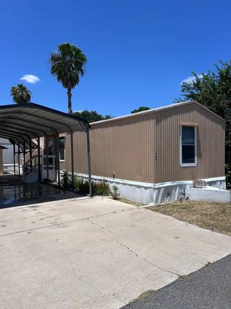 $28,000 / 2br - 786ft2 - Vendo traila cash o en pagos (Mcallen)64198896577025120