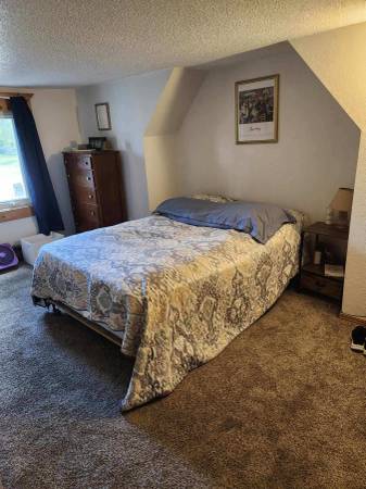 $1,100 / 2br - 2 BR+Den HOUSE (Saint Cloud)63988652366851121