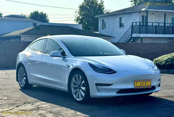 Used  Tesla Model Y Long Range Dual Motor All-Wheel Drive 2021 - $8,30063618211703425121