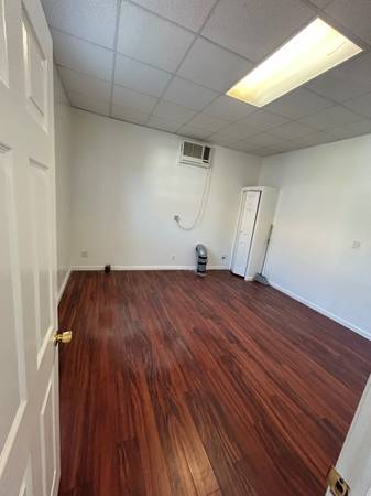 $1,800 / 400ft2 - Office for rent (Brooklyn)63945497107843122