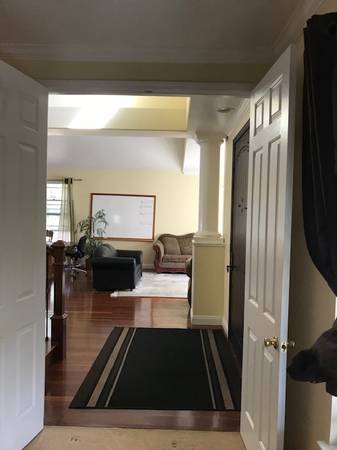 $900 / 5br - SOBER LIVING ENVIRONMENT (santa rosa)63845956489091122