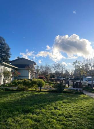 $1,960 / 1br - 250ft2 - Dormitorio principal en Live Oak (Santa Cruz)63861100862851121