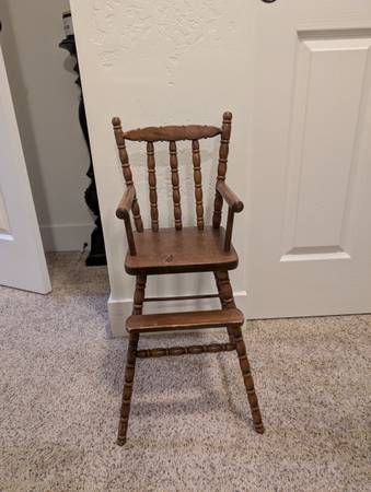 Wooden Doll High Chair 1
