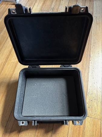 Pelican 1400 - $35 (milton)63437688057473121