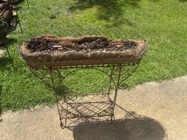 Antique French “JARDINERE” Plant Sand - $350 (Ocean Springs)62926962181633123